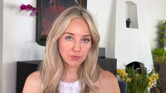 Best New Antioxidant Serum for Your Face смотреть онлайн