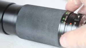 Vivitar 75-300mm f4.5 / 5.6 macro lens review with samples (link)