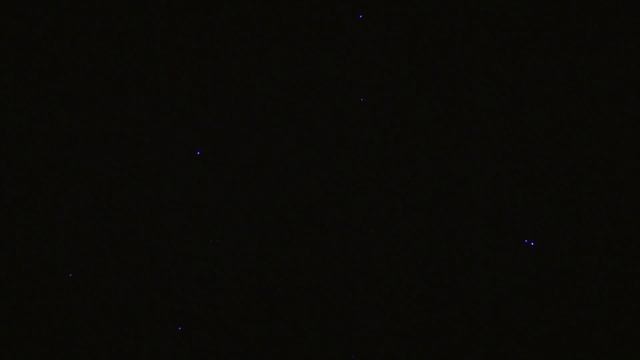 С065 ПРАЗДНИЧНЫЙ САЛЮТ (86 залпов, 1.2 -1.5 ) смотреть онлайн