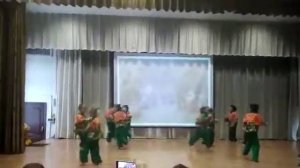 Танец домовят