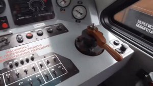 В тепловозе ТУ-10.
