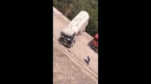 Разворот над ПРОПАСТЬЮ