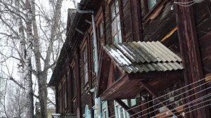 АВАРИЙНЫЕ БАРАКИ НА СВЕРДЛОВСКОЙ