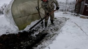 Лопата для копки узких траншей