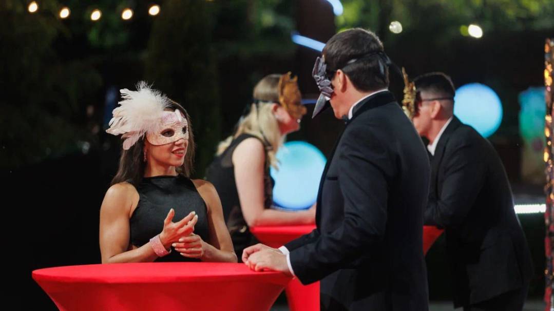 Дом отдыха ягодка 8 выпуск. Дом отдыха ягодка 8 выпуск. Дом отдыха ягодка участники. Ягодка на пятнице дом отдыха. Дом отдыха ягодка 8 выпуск.