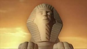 Кто строил пирамиды