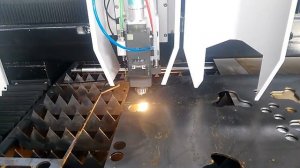 8mm carbon steel laser cutting machine, fiber laser cutting machine/станок лазерной резки