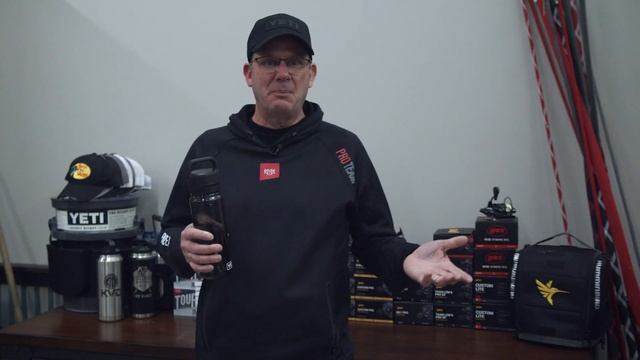 KVD Yeti Yonder water bottle смотреть онлайн