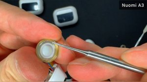 Разбираем Китайскую версии AirPods Pro 3 с экраном