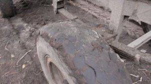 10 куб НАВОЗА на ДЕСЯТИКУБОВКЕ ПРИВЕЗЛИ и ВЫГРУЗИЛИ.