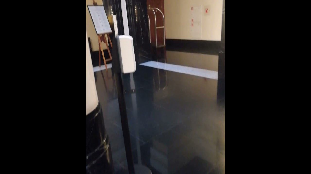 ДОБРО ПОЖАЛОВАТЬ В CORINTHIA! Сейчас в центре Петербурга в достойном отеле"Коринтия" Портье услужли