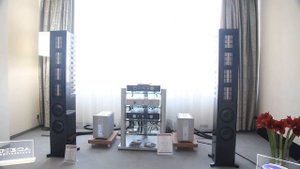 Piega Master Line Source 3@Accustic Arts Mono II@ Accustic Arts TUBE DAC II MK 2