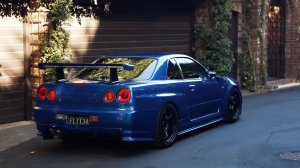 4K UHD - Skyline R34 GTR