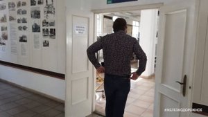 Необычная электричка. Трамвай - Икарус, убийца Номерного и много чего еще... #железнодорожное -84