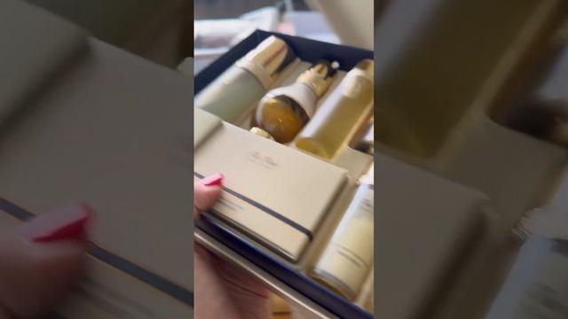 Распаковка sulwhasoo, Whoo, the first смотреть онлайн