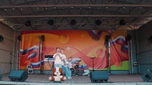 Бездомный пес- автор С.Кузнецов- исполняет студия детского творчества Мелодия mp4