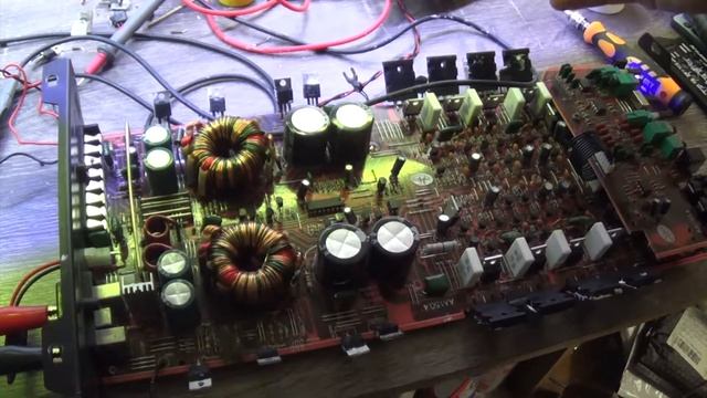 Audio-Nova AA150.4 замкнул провод с динамика смотреть онлайн