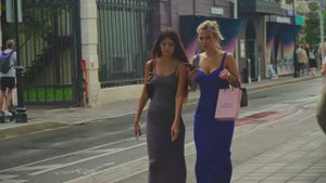 4K. Beautiful stylish girls and young people relax in a famous place in Moscow, Patriarch s Ponds.