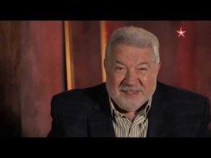 За витриной универмага!!!!"Жизнь в СССР от А до Я"