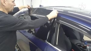 Обзор автомобильной тонировочной плёнки ELEMENT "Black metallized"