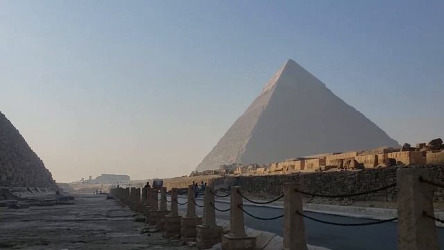 Missing 5,000-year-old piece of Great Pyramid puzzle discovered in cigar box in Aberdeen смотреть онлайн