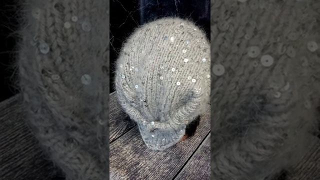 САМАЯ ОБСУЖДАЕМАЯ МОДЕЛЬ ГОДА!!! Косынка "АЛЁНКА" из пуха норки с королевскими пайетками.