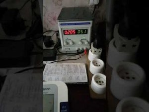 Зарядное устройство для аккумуляторы батарей 1.2V 600mAh