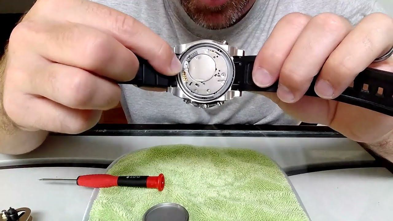 How To Replace A Dead Bulova Precisionist Wrist Watch Battery DiY ( Repair Remove Install Take Out смотреть онлайн
