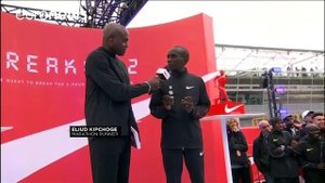 Кипчоге пробежал марафон за РЕКОРДНЫЕ 2 часа и 25 секунд