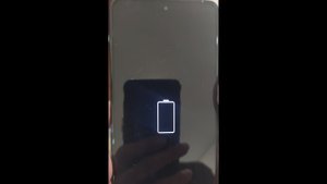 Poco X3 Pro не включается.Потребление на зарядке 0 mA и горит белый значок батареи