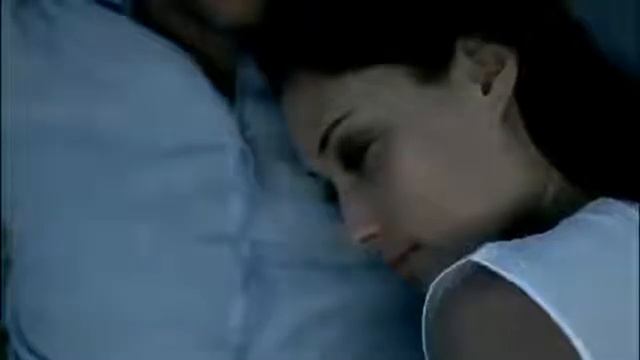 Kenzo L`Eau Par Indigo Reklamı смотреть онлайн