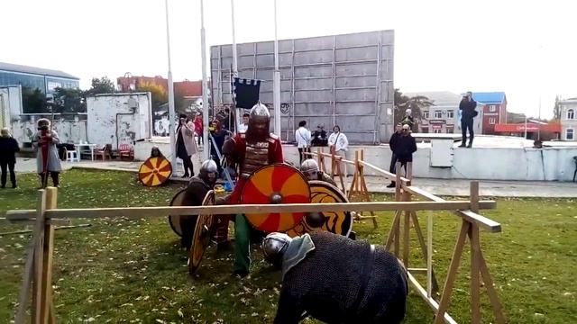 17 Тройки Гуллинбурсти Воины Ветра смотреть онлайн