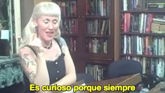 Christa Faust: A la cara смотреть онлайн