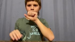 Фокус с исчезающей монеткой. Уроки фокусов от Стефана.