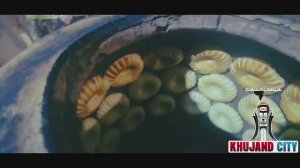 Приготовление лепёшки в чайхане Худжанд сити