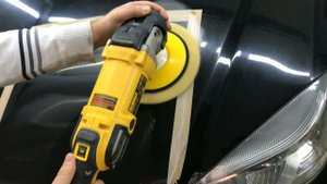 Корекция на силно износен лак с Koch Chemie Heavy Cut H8.02