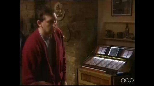 Auf Wiedersehen, Pet - Oz vs The Three Lions at The Barley Mow смотреть онлайн