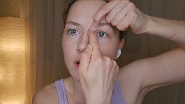 ♡ УБИРАЕМ МЕЖБРОВКУ | РАССЛАБЛЯЕМ МЫШЦУ СМОРЩИВАЮЩУЮ БРОВЬ | МАССАЖ НА КАЖДЫЙ ДЕНЬ ♡ смотреть онлайн