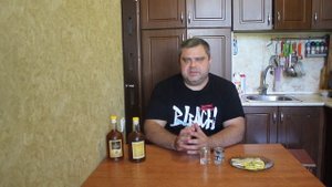 КОНЬЯК КРЕМЛЬ И КОНЬЯК БЕЛЫЙ АИСТ