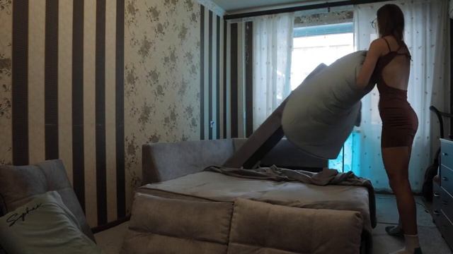 ❤️ Transparent room cleaning with Tina girl смотреть онлайн