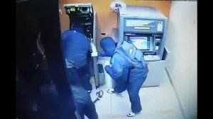 Обчистить за 60 секунд: сверхбыстрое ограбление банкомата