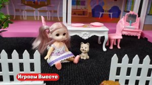Играем в куклы вместе ! Большой набор игрушек для детей !
