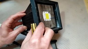 Переделка галогенного прожектора под светодиодный