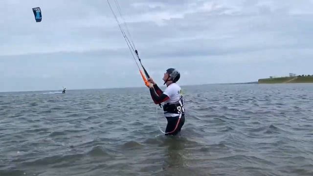 Кайтсерфинг в Анапе. Кайт школа RUSSIAN-WIND. Тренировочный эпизод #1