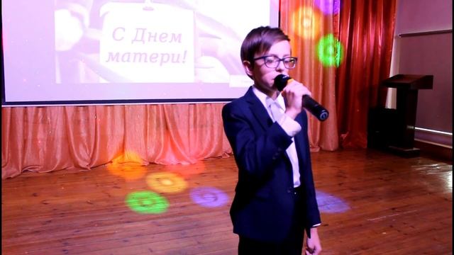 В сердце половинки (песня о маме), Ваня Яриков смотреть онлайн