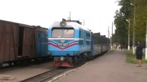УЖД: Тепловоз ТУ2-263 прибываеть в cт. Гайворон / TU2-263 arriving to Gaivoron station