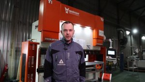 ВИДЕО-ОТЗЫВ на ЛИСТОГИБ 2.5м 100 ТОНН ЧПУ Delem DA53T г. Санкт-Петербург