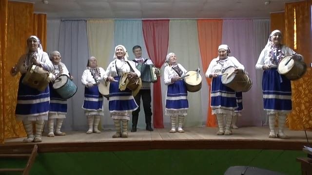 Народный самодеятельный фольклорный ансамбль 