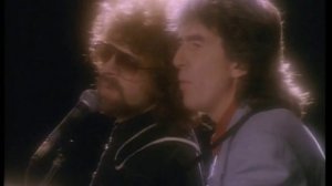 Tom Petty & George Harrison & Ringo Starr & Jeff Lynne - I Won’t Back Down (1989)