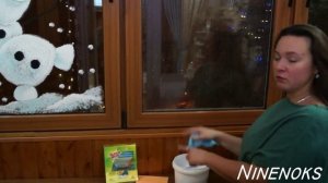 Как БЫСТО и ПРОСТО отмыть окно от краски. ГУАШЬ.